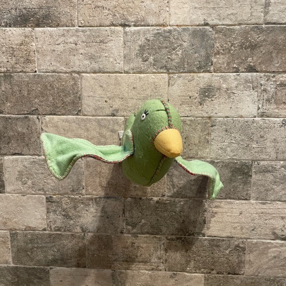 ❤️ POTTERY BARN GREEN FELT BIRD NURSEY DECOR NEW
